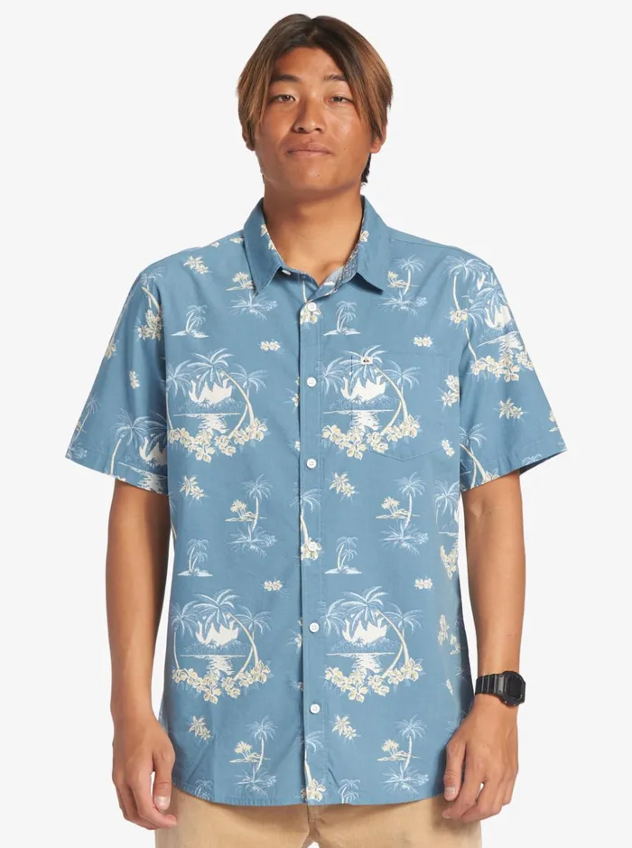 Shirts and Polos Men Quiksilver Palm Spritz Short Sleeve Woven Shirt Agean Blue Palm Spritz Shirts and Polos Men Quiksilver Palm Spritz Short Sleeve Woven Shirt Agean Blue Palm Spritz