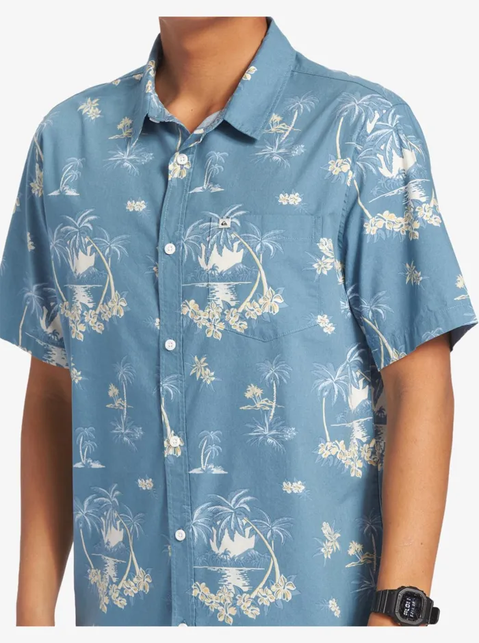 Shirts and Polos Men Quiksilver Palm Spritz Short Sleeve Woven Shirt Agean Blue Palm Spritz Shirts and Polos Men Quiksilver Palm Spritz Short Sleeve Woven Shirt Agean Blue Palm Spritz