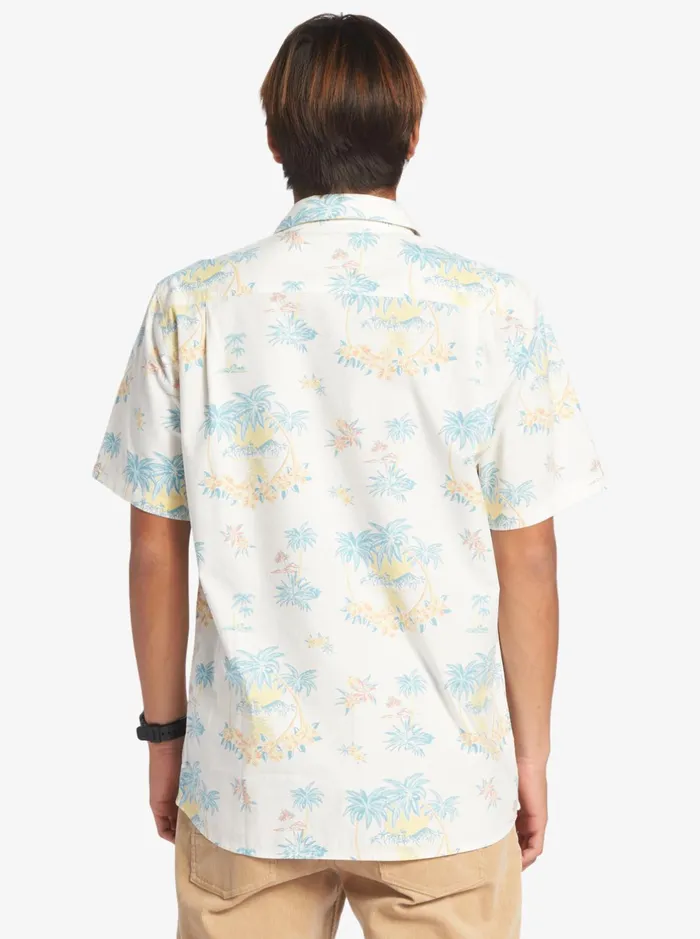 Shirts and Polos Men Quiksilver Palm Spritz Short Sleeve Woven Shirt Snow White Palm Spritz Shirts and Polos Men Quiksilver Palm Spritz Short Sleeve Woven Shirt Snow White Palm Spritz