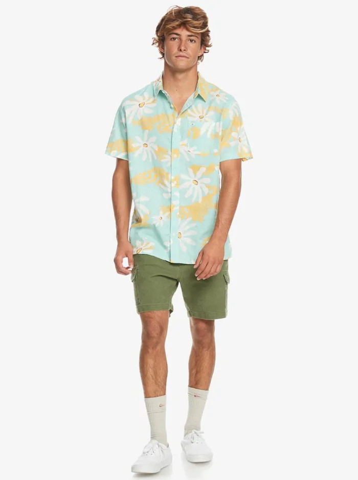 Shirts and Polos Men Quiksilver Trippy Floral Short Sleeve Shirt Pastel Turquoise Trippy Shirts and Polos Men Quiksilver Trippy Floral Short Sleeve Shirt Pastel Turquoise Trippy
