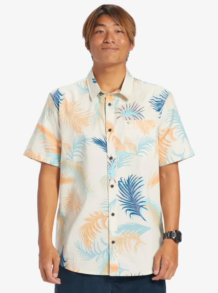 Shirts and Polos Men Quiksilver Tropical Glitch Short Sleeve Shirt Birch Tropical Glitch Shirts and Polos Men Quiksilver Tropical Glitch Short Sleeve Shirt Birch Tropical Glitch