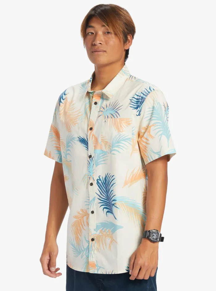 Shirts and Polos Men Quiksilver Tropical Glitch Short Sleeve Shirt Birch Tropical Glitch Shirts and Polos Men Quiksilver Tropical Glitch Short Sleeve Shirt Birch Tropical Glitch