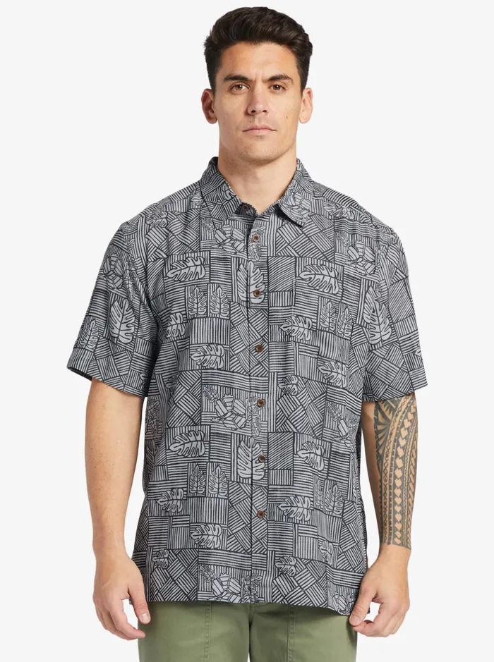 Shirts and Polos Men Quiksilver Waterman Amazed Palm Woven Shirt Black Amazed Palm Shirts and Polos Men Quiksilver Waterman Amazed Palm Woven Shirt Black Amazed Palm