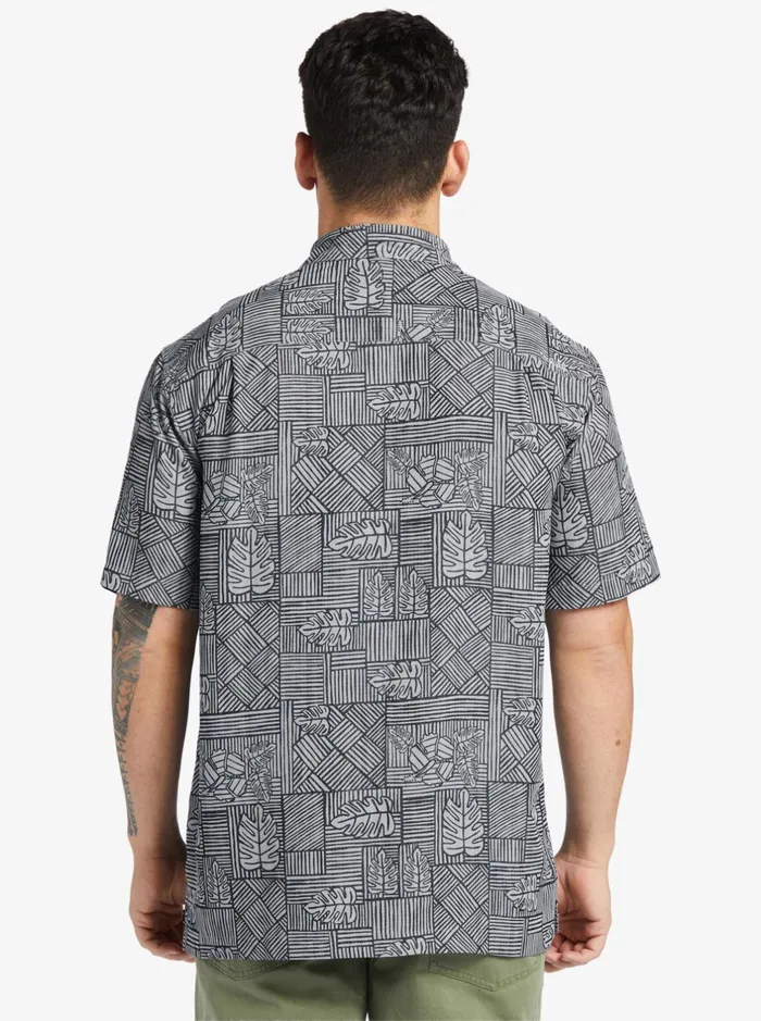 Shirts and Polos Men Quiksilver Waterman Amazed Palm Woven Shirt Black Amazed Palm Shirts and Polos Men Quiksilver Waterman Amazed Palm Woven Shirt Black Amazed Palm