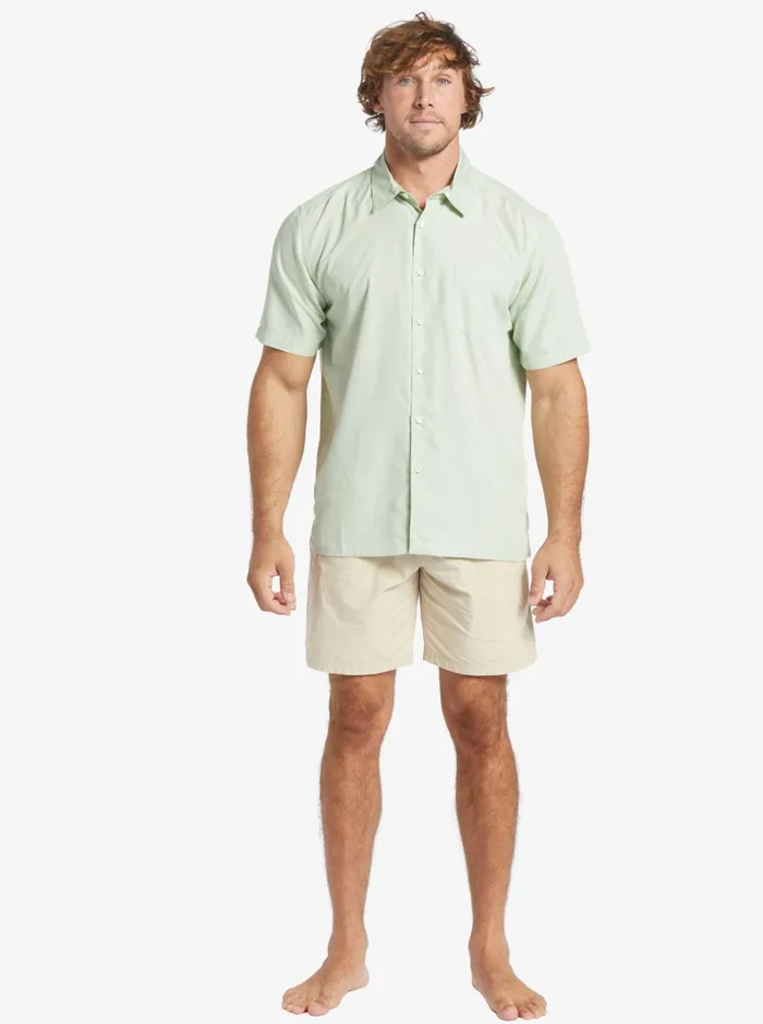 Shirts and Polos Men Quiksilver Waterman Kings Cliff Short Sleeve Shirt Subtle Green Kingscliff Shirts and Polos Men Quiksilver Waterman Kings Cliff Short Sleeve Shirt Subtle Green Kingscliff