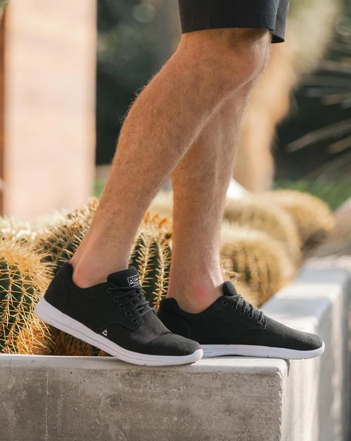 Shoes Lace Up TravisMathew THE DAILY KNIT SHOE Blackwhite