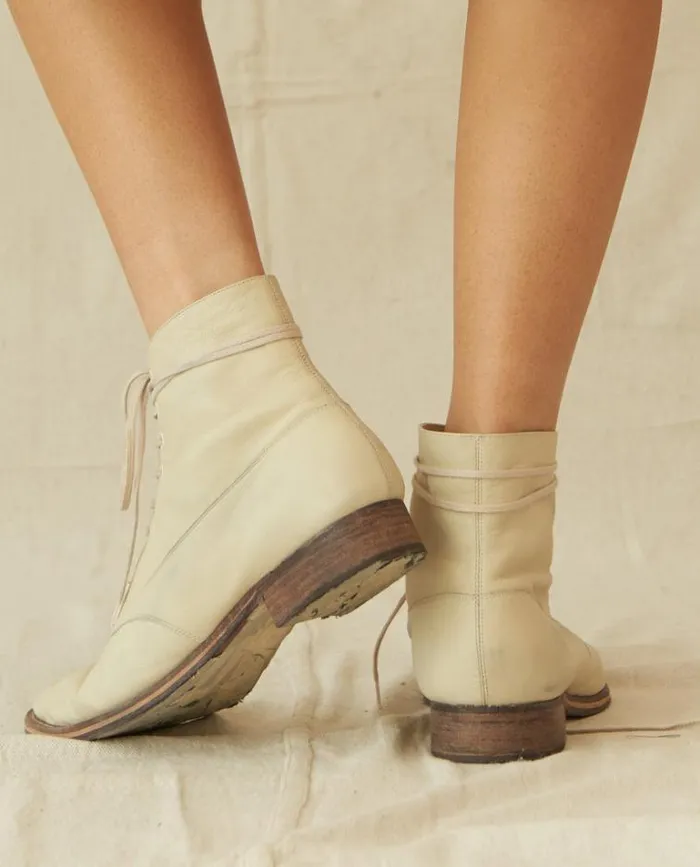 Shoes Women039s The Great The Boxcar Boot Vanilla