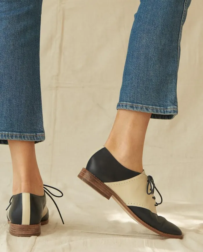 Shoes Women039s The Great The Saddle Shoe Navy And Vanilla
