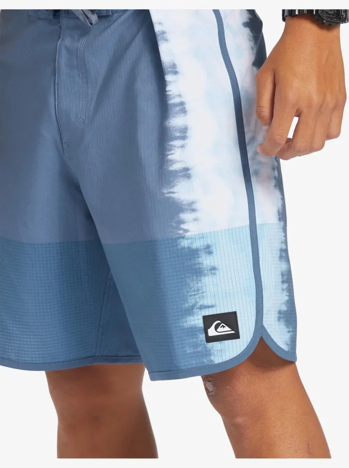 Shorts and Amphibians Men Quiksilver Highline Scallop 19034 Boardshorts Bering Sea Shorts and Amphibians Men Quiksilver Highline Scallop 19034 Boardshorts Bering Sea