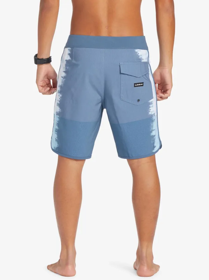 Shorts and Amphibians Men Quiksilver Highline Scallop 19034 Boardshorts Bering Sea Shorts and Amphibians Men Quiksilver Highline Scallop 19034 Boardshorts Bering Sea