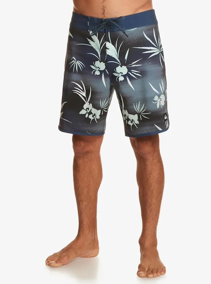 Shorts and Amphibians Men Quiksilver Highline Scallop 19034 Boardshorts Naval Accademy Shorts and Amphibians Men Quiksilver Highline Scallop 19034 Boardshorts Naval Accademy