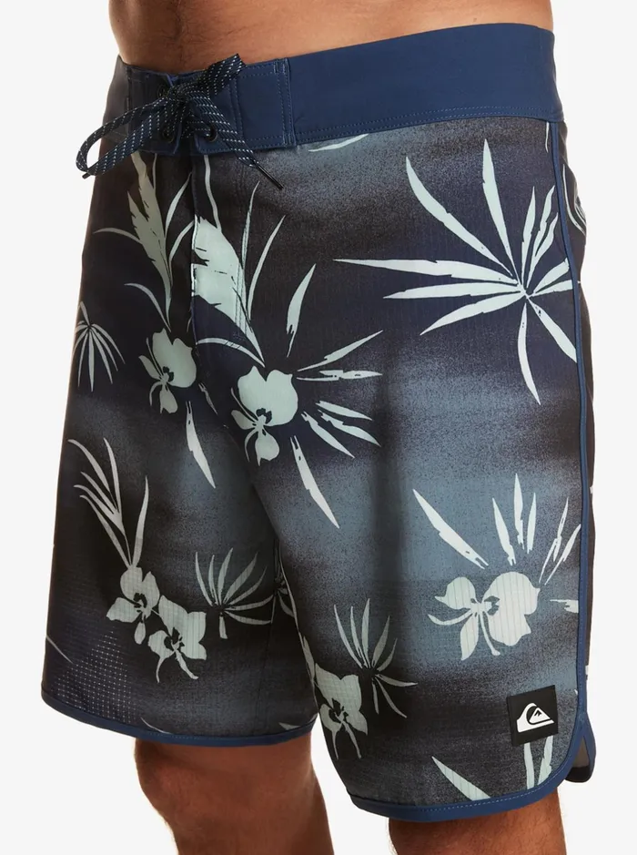 Shorts and Amphibians Men Quiksilver Highline Scallop 19034 Boardshorts Naval Accademy Shorts and Amphibians Men Quiksilver Highline Scallop 19034 Boardshorts Naval Accademy
