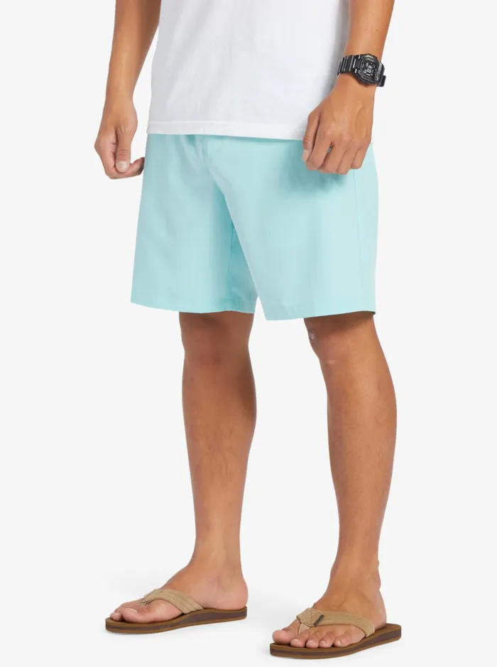 Shorts and Amphibians Men Quiksilver Ocean Elastic Waist 18034 Amphibian Shorts Angel Blue Shorts and Amphibians Men Quiksilver Ocean Elastic Waist 18034 Amphibian Shorts Angel Blue