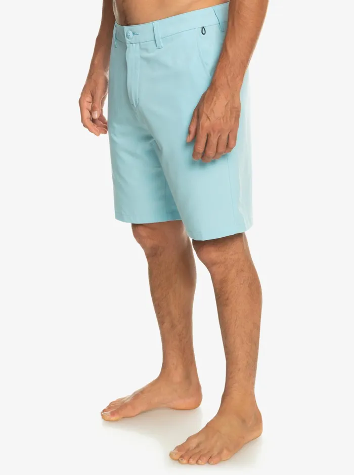 Shorts and Amphibians Men Quiksilver Ocean Union Amphibian 20034 Hybrid Shorts Sky Blue Shorts and Amphibians Men Quiksilver Ocean Union Amphibian 20034 Hybrid Shorts Sky Blue