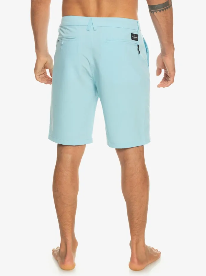 Shorts and Amphibians Men Quiksilver Ocean Union Amphibian 20034 Hybrid Shorts Sky Blue Shorts and Amphibians Men Quiksilver Ocean Union Amphibian 20034 Hybrid Shorts Sky Blue
