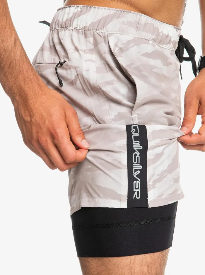 Shorts and Amphibians Men Quiksilver Omni 17034 Training Shorts Goat Shorts and Amphibians Men Quiksilver Omni 17034 Training Shorts Goat