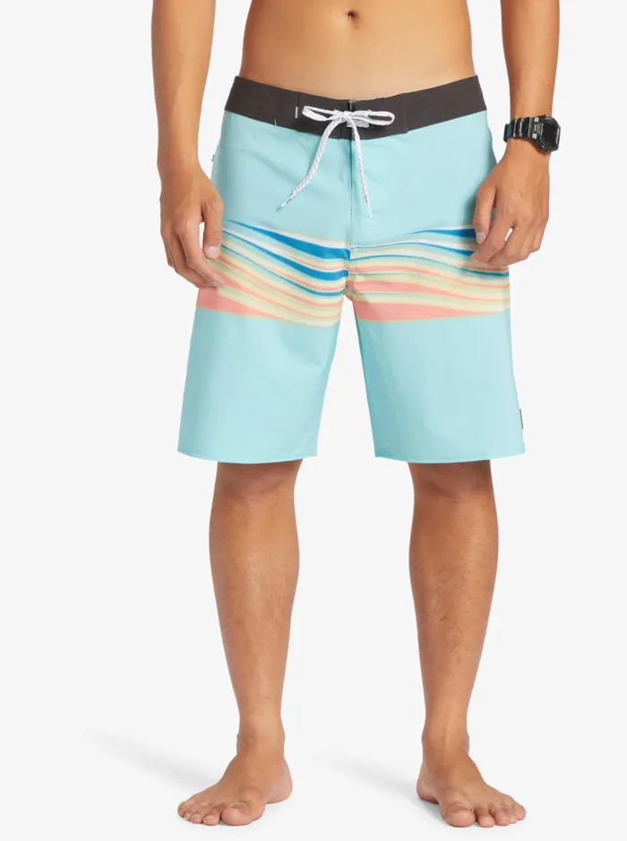 Shorts and Amphibians Men Quiksilver Surfsilk Air Brush 19034 Boardshorts Blue Radiance Shorts and Amphibians Men Quiksilver Surfsilk Air Brush 19034 Boardshorts Blue Radiance