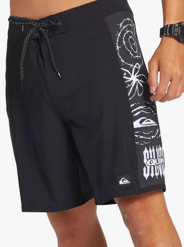 Shorts and Amphibians Men Quiksilver Surfsilk Arch 18034 Boardshorts Black Shorts and Amphibians Men Quiksilver Surfsilk Arch 18034 Boardshorts Black
