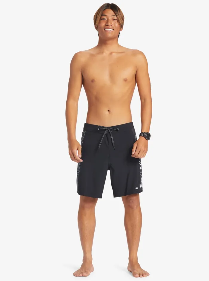 Shorts and Amphibians Men Quiksilver Surfsilk Arch 18034 Boardshorts Black Shorts and Amphibians Men Quiksilver Surfsilk Arch 18034 Boardshorts Black