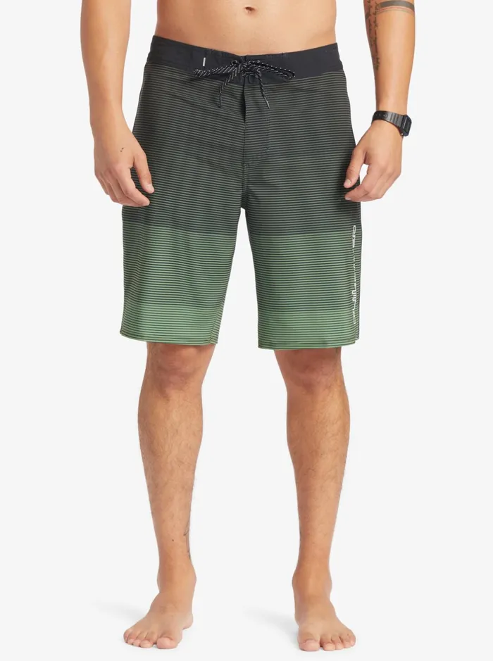 Shorts and Amphibians Men Quiksilver Surfsilk Massive 20034 Boardshorts Climbing Ivy Shorts and Amphibians Men Quiksilver Surfsilk Massive 20034 Boardshorts Climbing Ivy