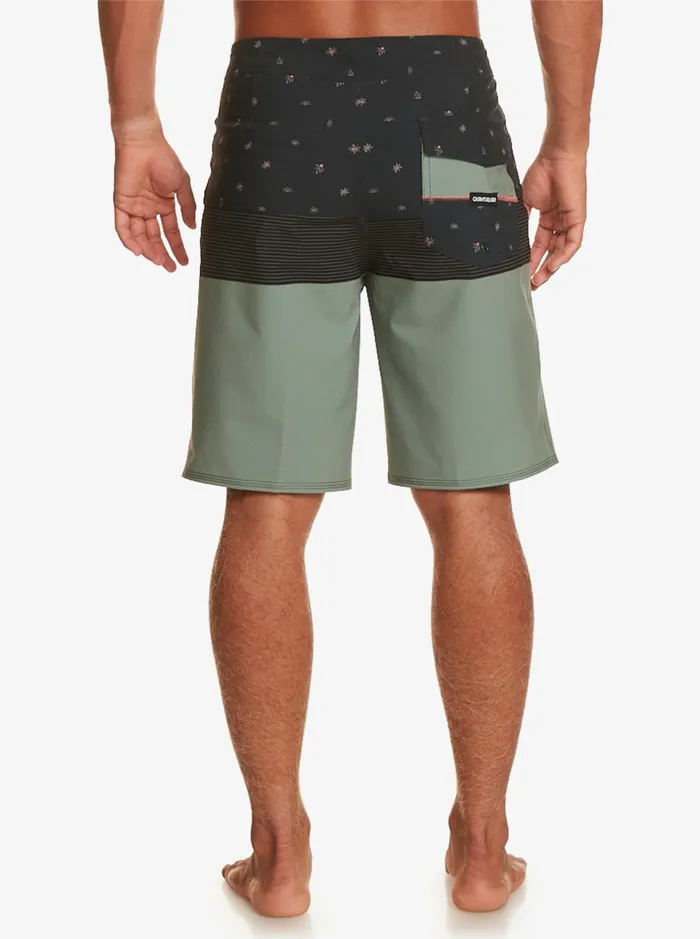 Shorts and Amphibians Men Quiksilver Surfsilk Panel 20034 Boardshorts Laurel Wreath Shorts and Amphibians Men Quiksilver Surfsilk Panel 20034 Boardshorts Laurel Wreath