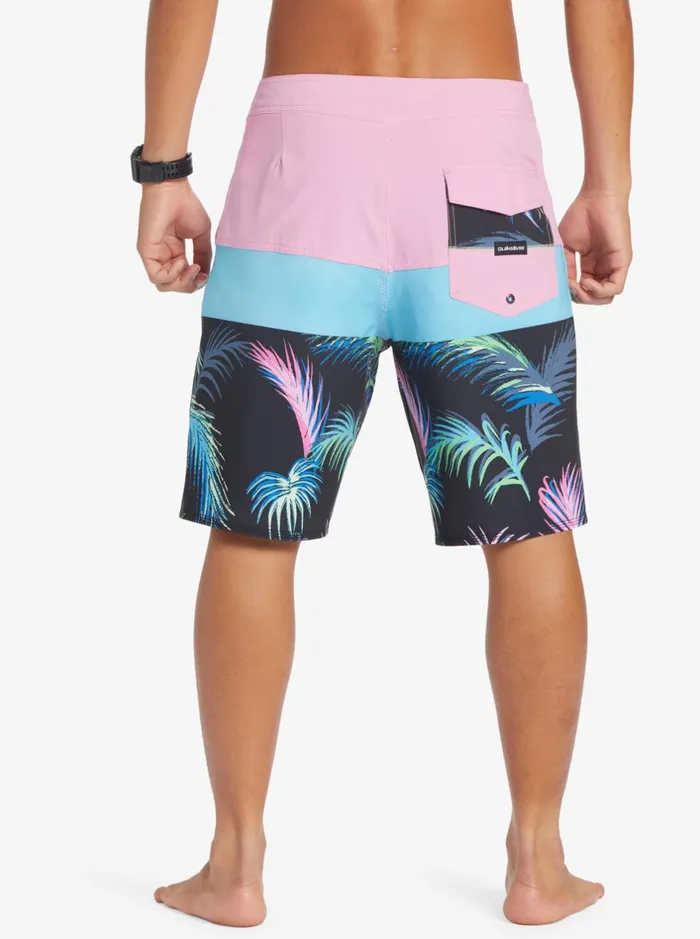 Shorts and Amphibians Men Quiksilver Surfsilk Panel 20034 Boardshorts Moonlite Mauve Shorts and Amphibians Men Quiksilver Surfsilk Panel 20034 Boardshorts Moonlite Mauve