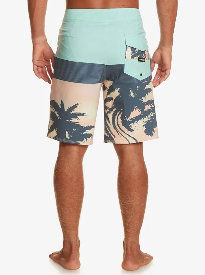 Shorts and Amphibians Men Quiksilver Surfsilk Panel 20034 Boardshorts Pastel Turquoise Shorts and Amphibians Men Quiksilver Surfsilk Panel 20034 Boardshorts Pastel Turquoise