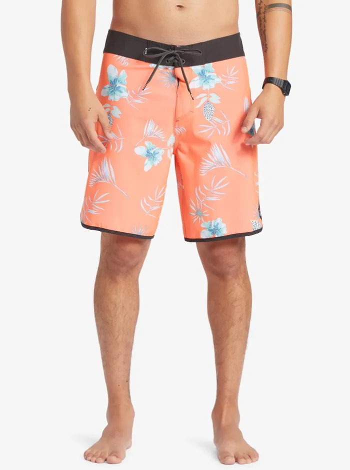 Shorts and Amphibians Men Quiksilver Surfsilk Scallop 19034 Boardshorts Fiery Coral Shorts and Amphibians Men Quiksilver Surfsilk Scallop 19034 Boardshorts Fiery Coral