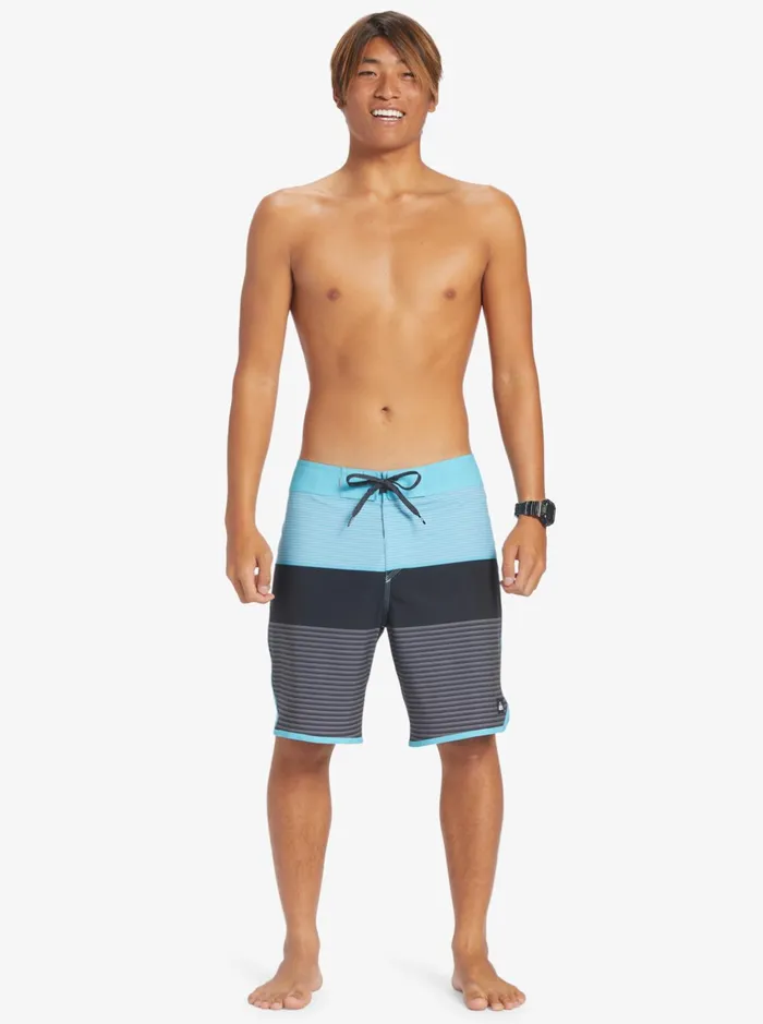 Shorts and Amphibians Men Quiksilver Surfsilk Tijuana 19034 Boardshorts River Blue Shorts and Amphibians Men Quiksilver Surfsilk Tijuana 19034 Boardshorts River Blue
