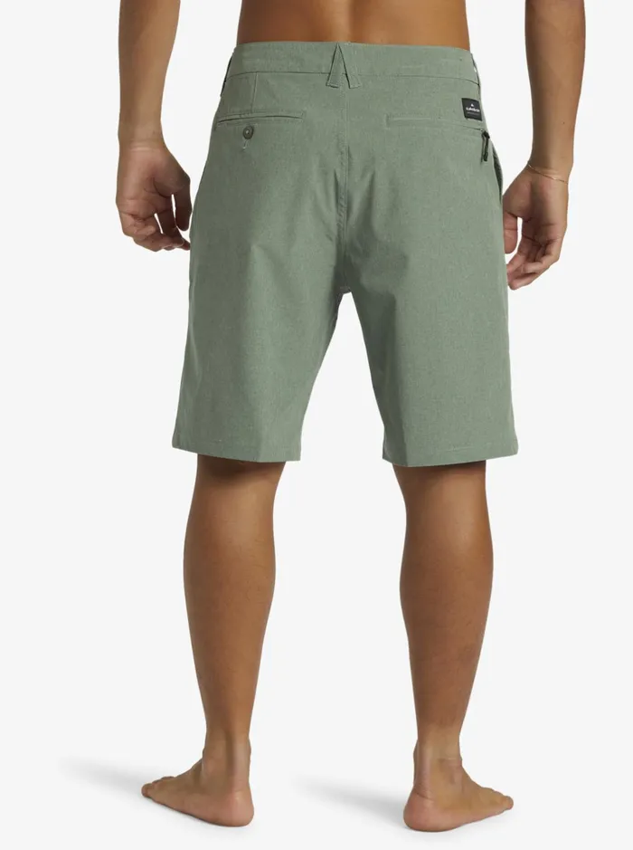Shorts and Amphibians Men Quiksilver Union Heather 20034 Amphibian Boardshorts For Young Men Laurel Wreath Shorts and Amphibians Men Quiksilver Union Heather 20034 Amphibian Boardshorts For Young Men Laurel Wreath