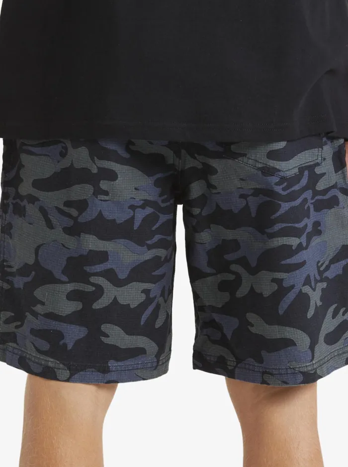 Shorts and Amphibians Men Quiksilver Waterman After Surf Shorts Black Camoflage Shorts and Amphibians Men Quiksilver Waterman After Surf Shorts Black Camoflage