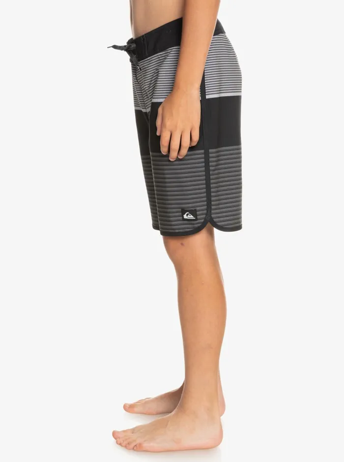 Shorts Boys Quiksilver Boy039s 816 Surfsilk Tijuana 17034 Boardshorts Black Shorts Boys Quiksilver Boy039s 816 Surfsilk Tijuana 17034 Boardshorts Black