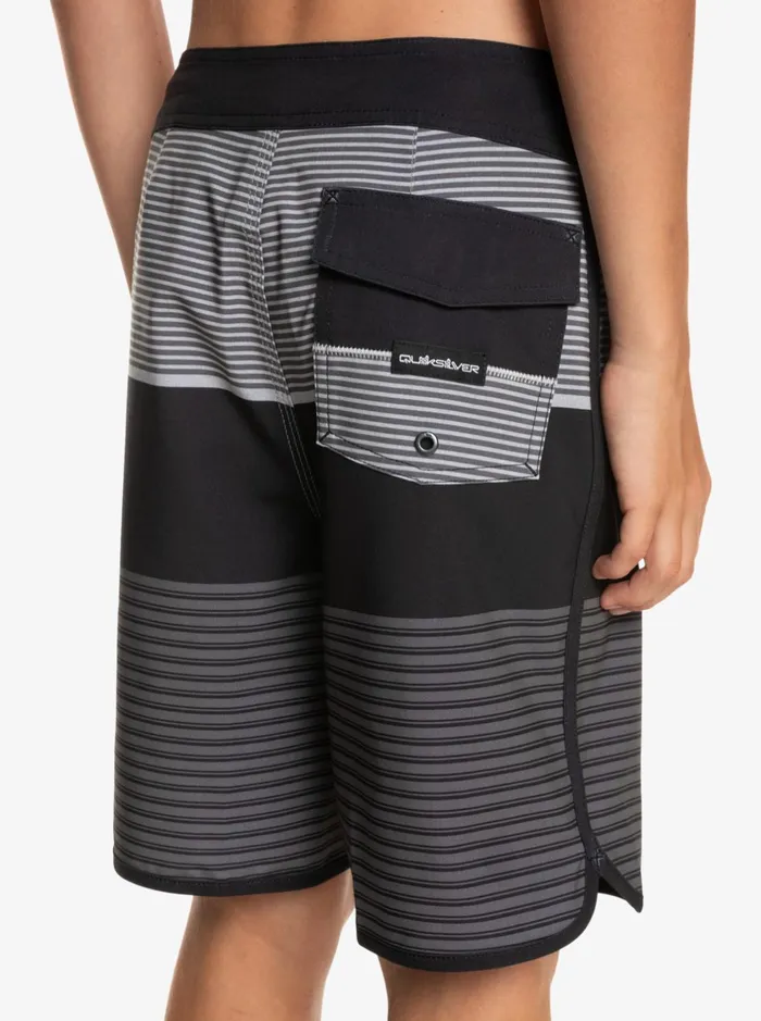 Shorts Boys Quiksilver Boy039s 816 Surfsilk Tijuana 17034 Boardshorts Black Shorts Boys Quiksilver Boy039s 816 Surfsilk Tijuana 17034 Boardshorts Black