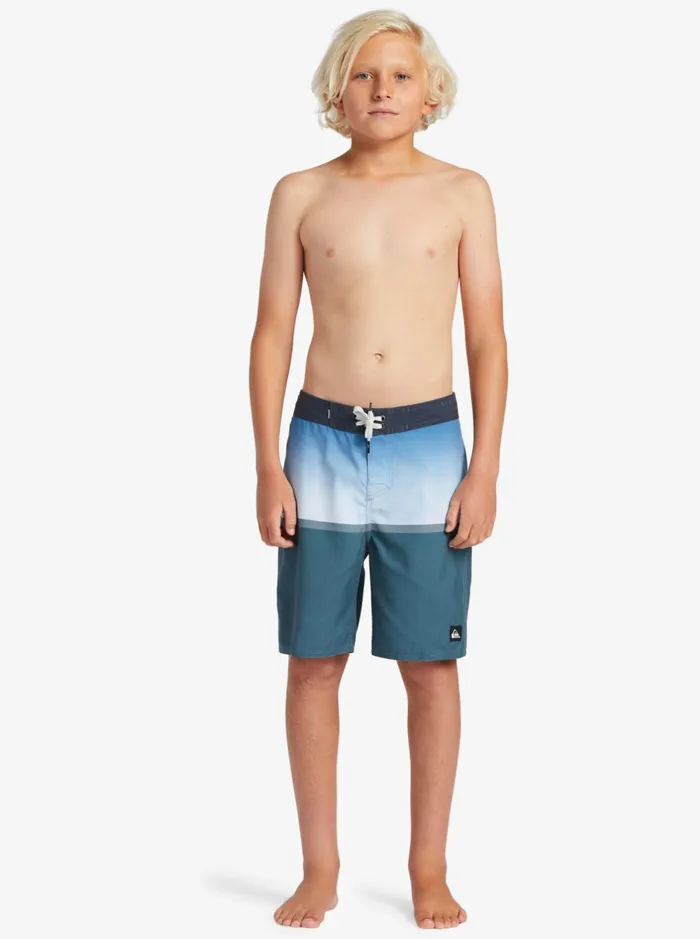 Shorts Boys Quiksilver Boys 816 Everyday Division 17034 Boardshorts Aegean Blue Shorts Boys Quiksilver Boys 816 Everyday Division 17034 Boardshorts Aegean Blue