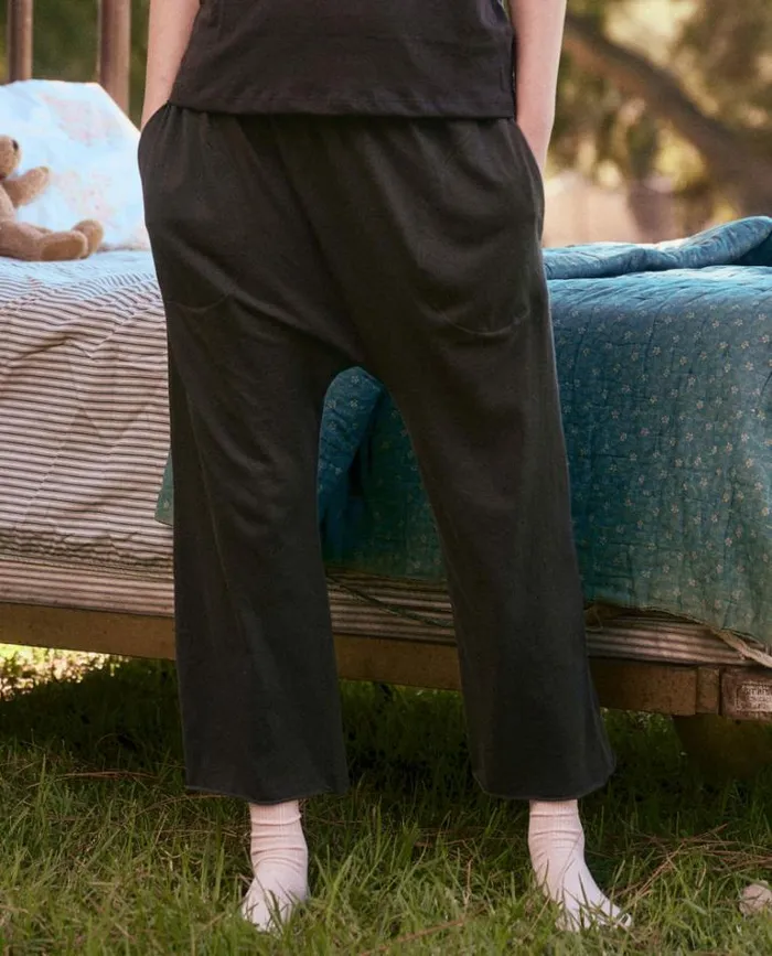 Sleep Bottoms Women039s The Great The Lounge Crop Washed Black