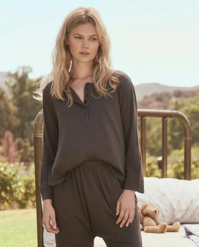 Sleep Tops Women039s The Great The Crop Sleep Henley Washed Black