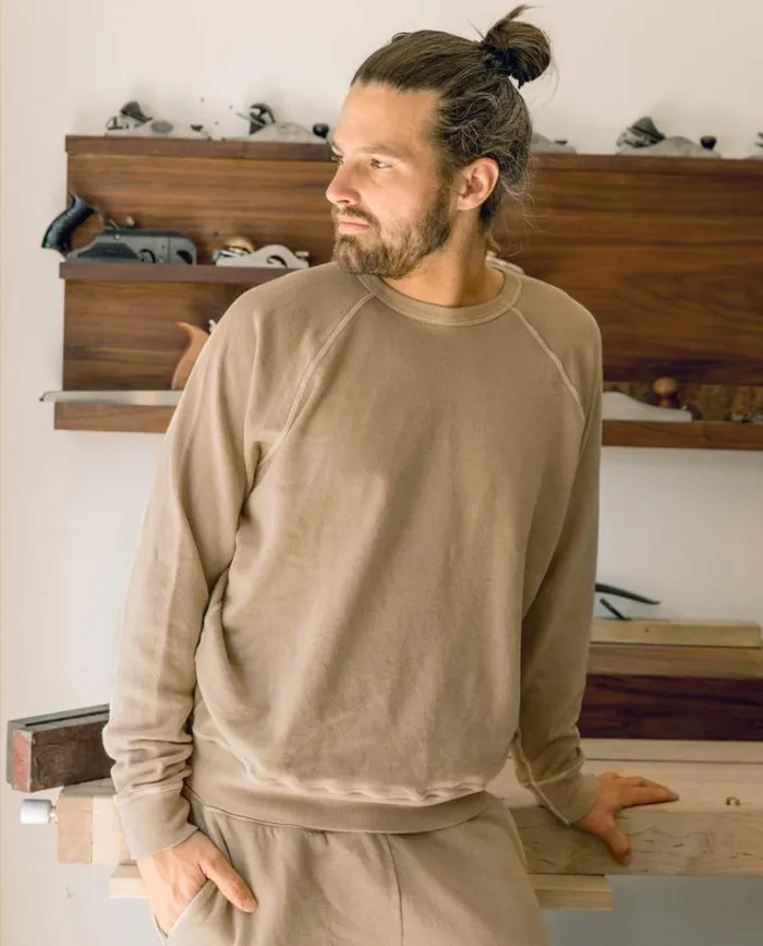 Sweatshirts Men039s The Great The Men039s College Sweatshirt Fawn