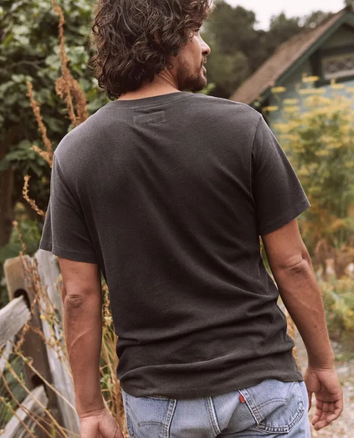 Tshirts Men039s The Great The Men039s Slim Tee Almost Black