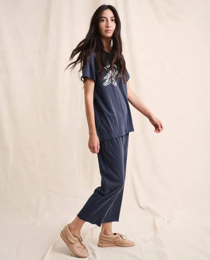 Tops Women039s The Great The Boxy Crew Washed Navy With Cream Bronco Graphic