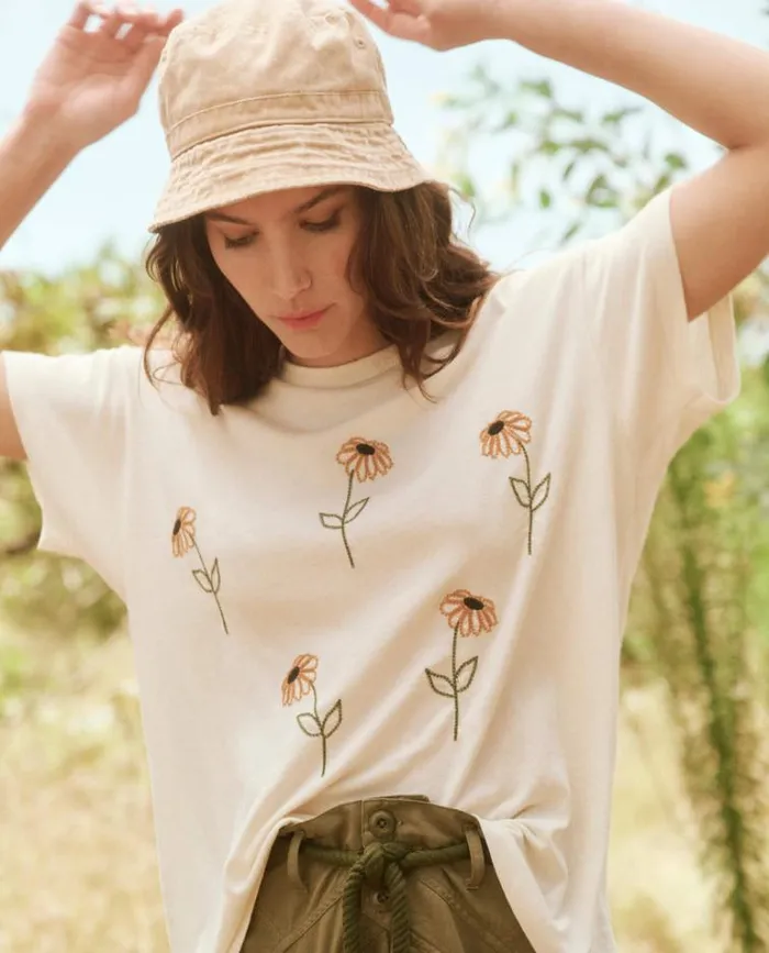 Tops Women039s The Great The Boxy Crew Washed White With Sunflower Embroidery