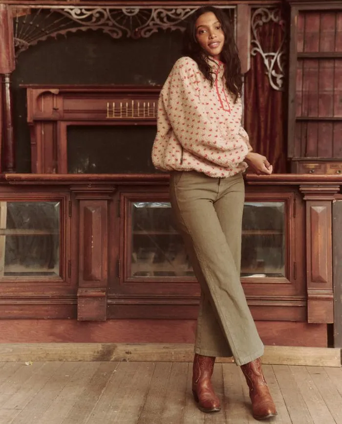 Tops Women039s The Great The Countryside Pullover Oat With Red