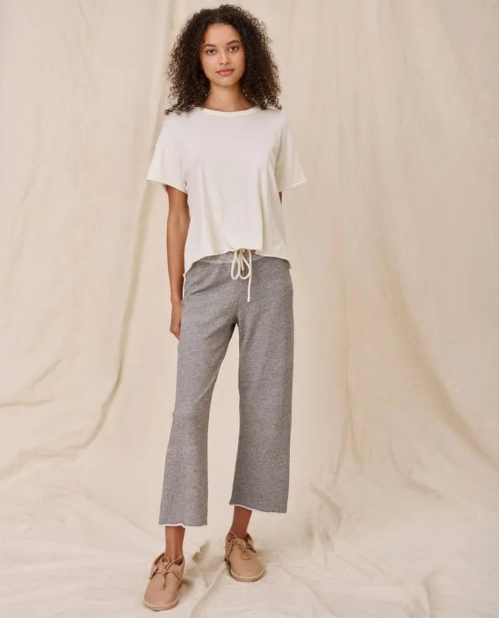 Tops Women039s The Great The Crop Tee Washed White