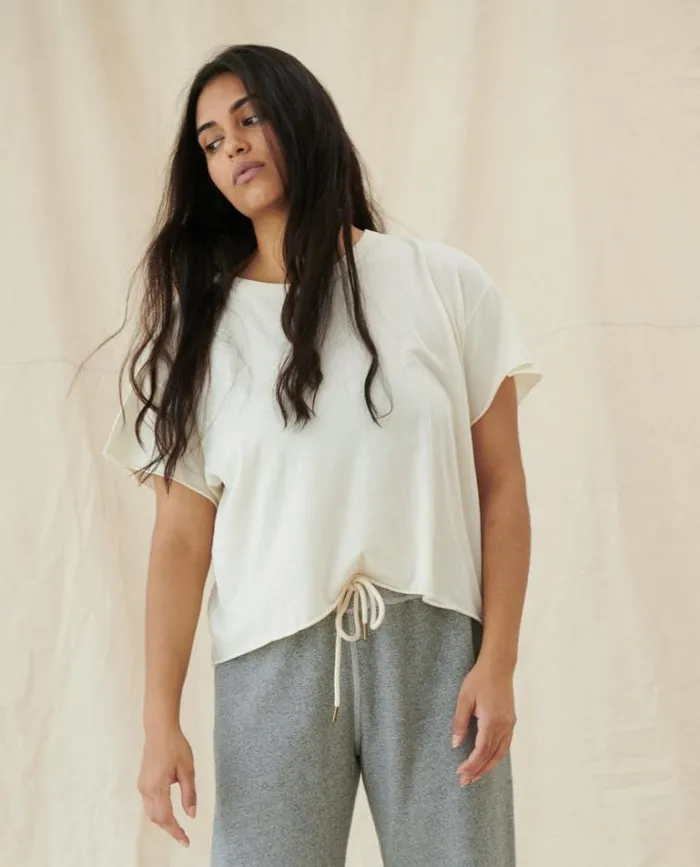 Tops Women039s The Great The Crop Tee Washed White