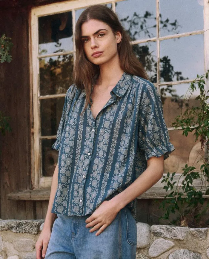 Tops Women039s The Great The Kerchief Top Blue And Cream Token Floral
