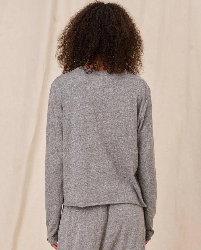 Tops Women039s The Great The Long Sleeve Crop Tee Heather Grey