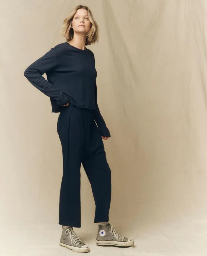 Tops Women039s The Great The Long Sleeve Crop Tee True Navy