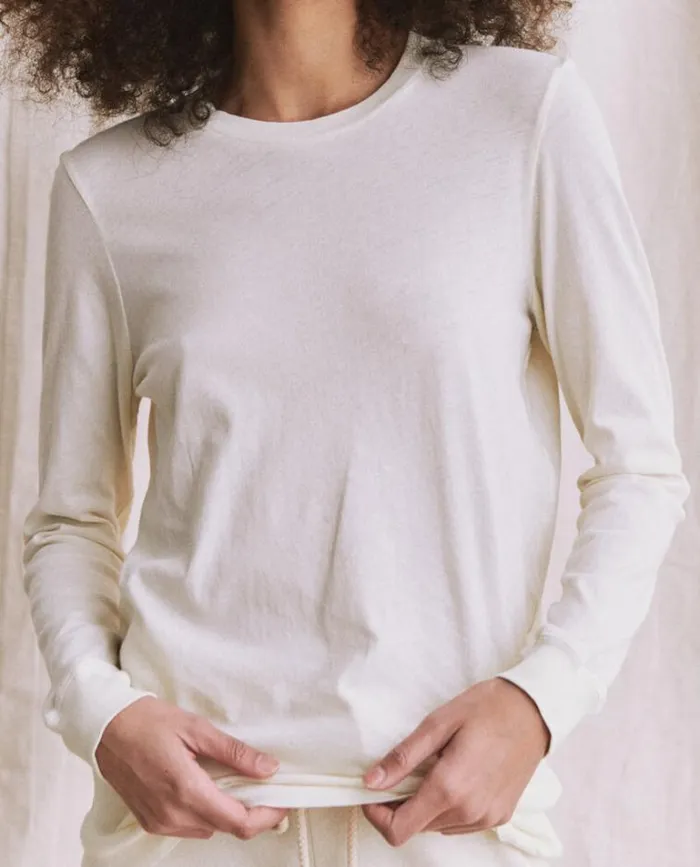 Tops Women039s The Great The Long Sleeve Slim Tee Washed White