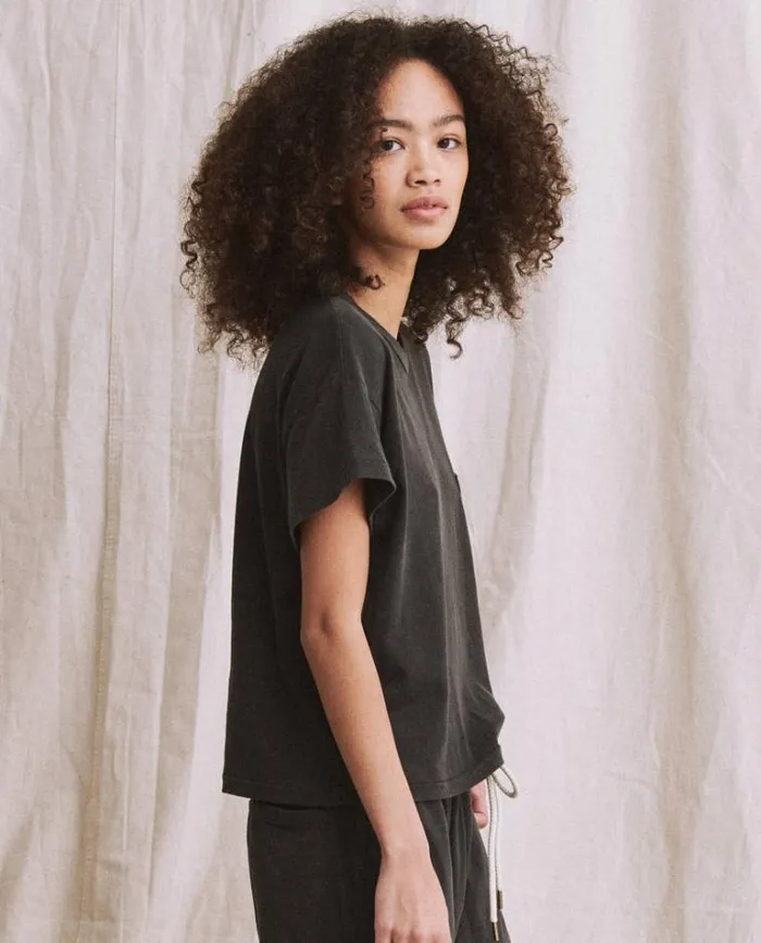 Tops Women039s The Great The Pocket Tee Washed Black