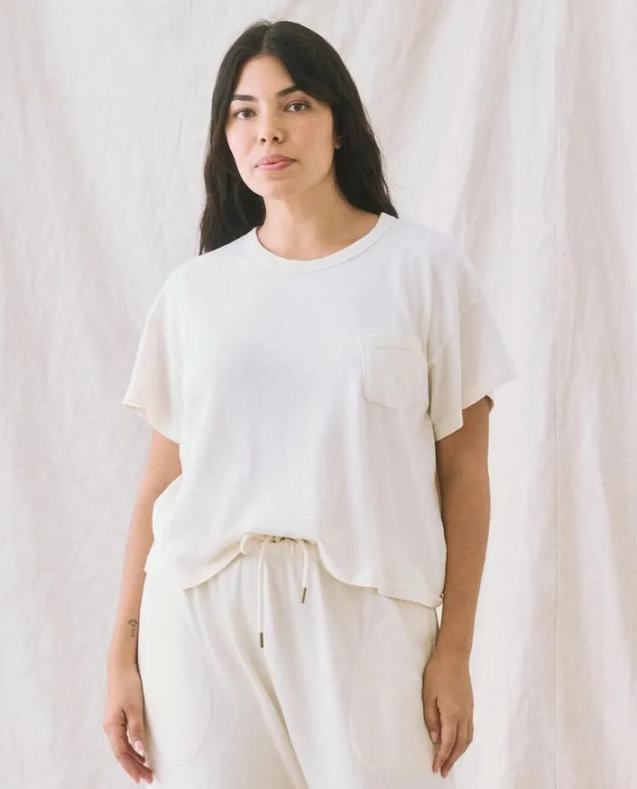 Tops Women039s The Great The Pocket Tee Washed White