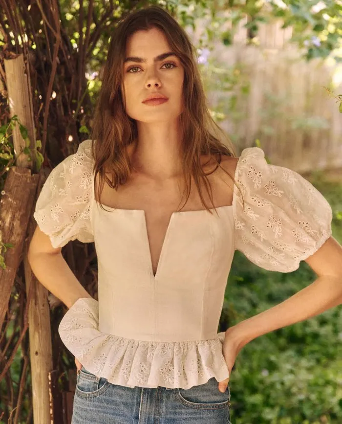 Tops Women039s The Great The Primrose Top Cream